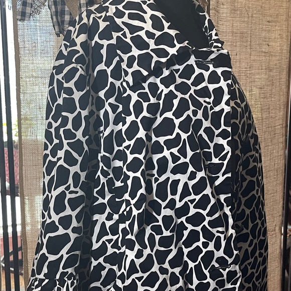 Sold - Picture 3 of 7